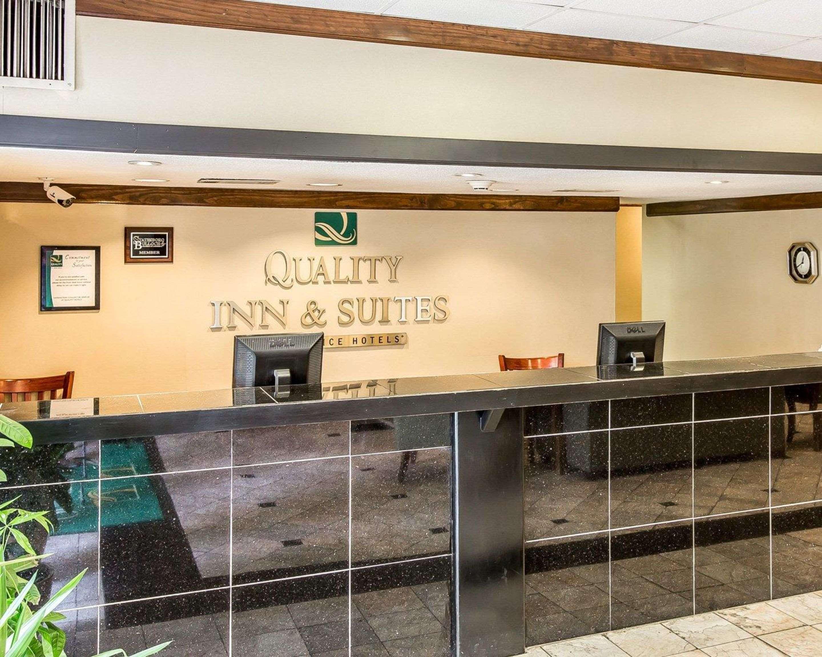 Quality Inn & Suites Conference Center Statesboro Historic District Exterior foto
